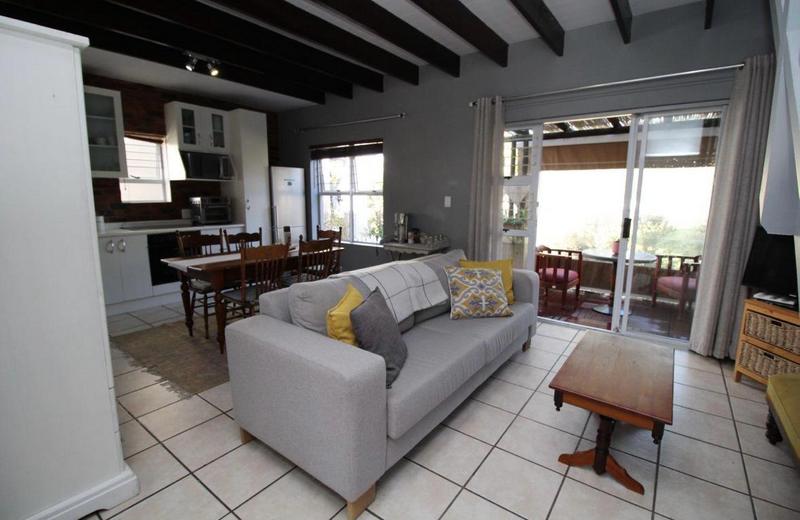 2 Bedroom Property for Sale in Sonstraal Heights Western Cape